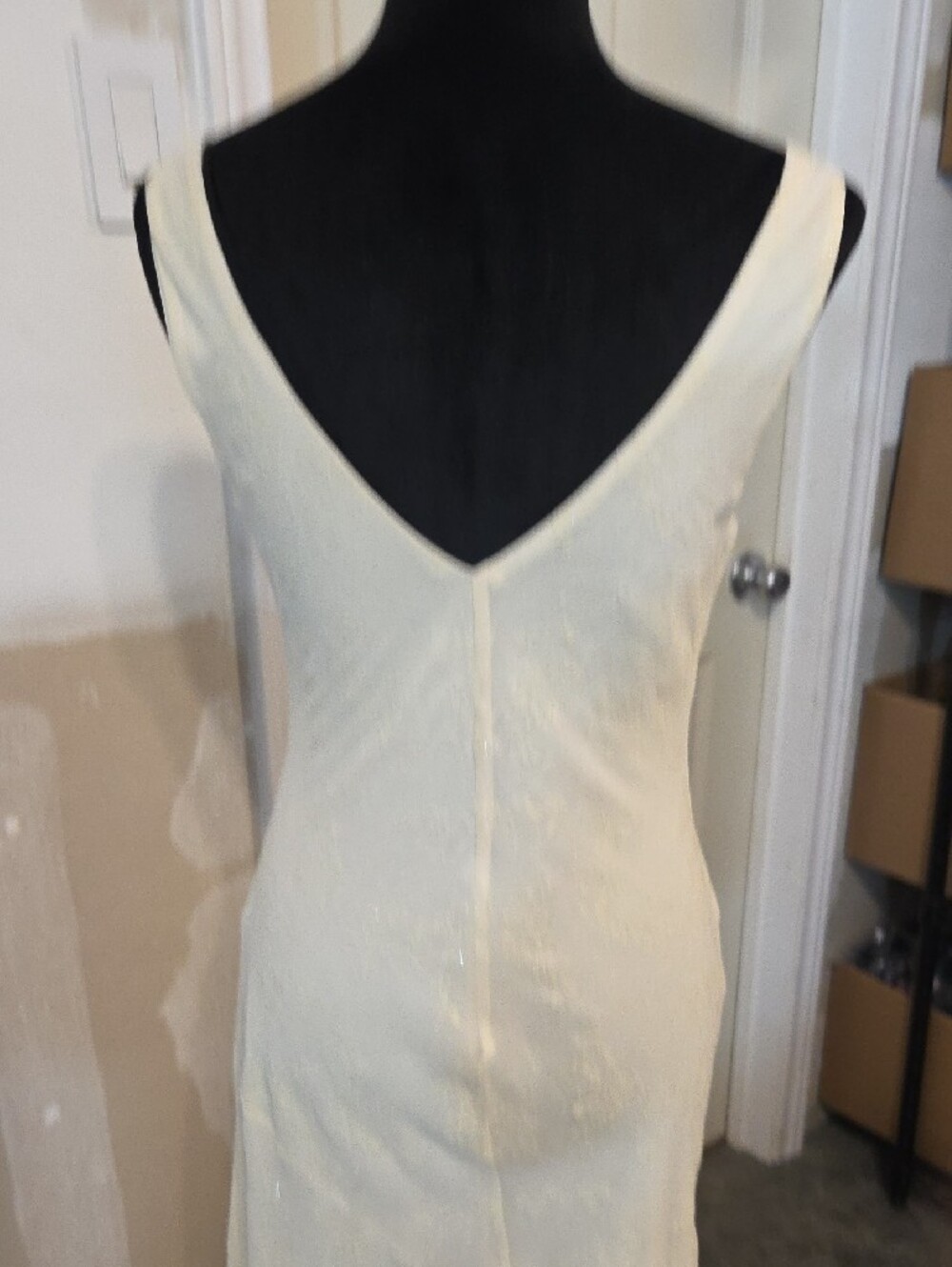 B. Smart Vintage Ivory Cowl-Neck Lace Maxi Dress USA Sleeveless Flowy Shimmery - Picture 5 of 12